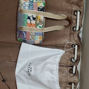 Coach Bag No. L0693-10444 WITH Coach dust bag